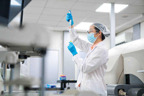 Scientist preparing Tirzepatide injection using standardized unit measurements